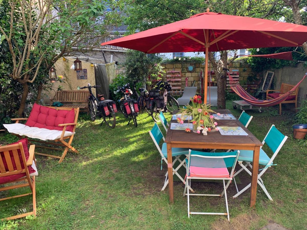 קמפר Auberge Du Finistere - Chambres Cosy A Louer - Bienvenus Chez Anne Votre Hote Et Chris Le Gardien- Proche Centre Ville Et Odet A Pieds מראה חיצוני תמונה