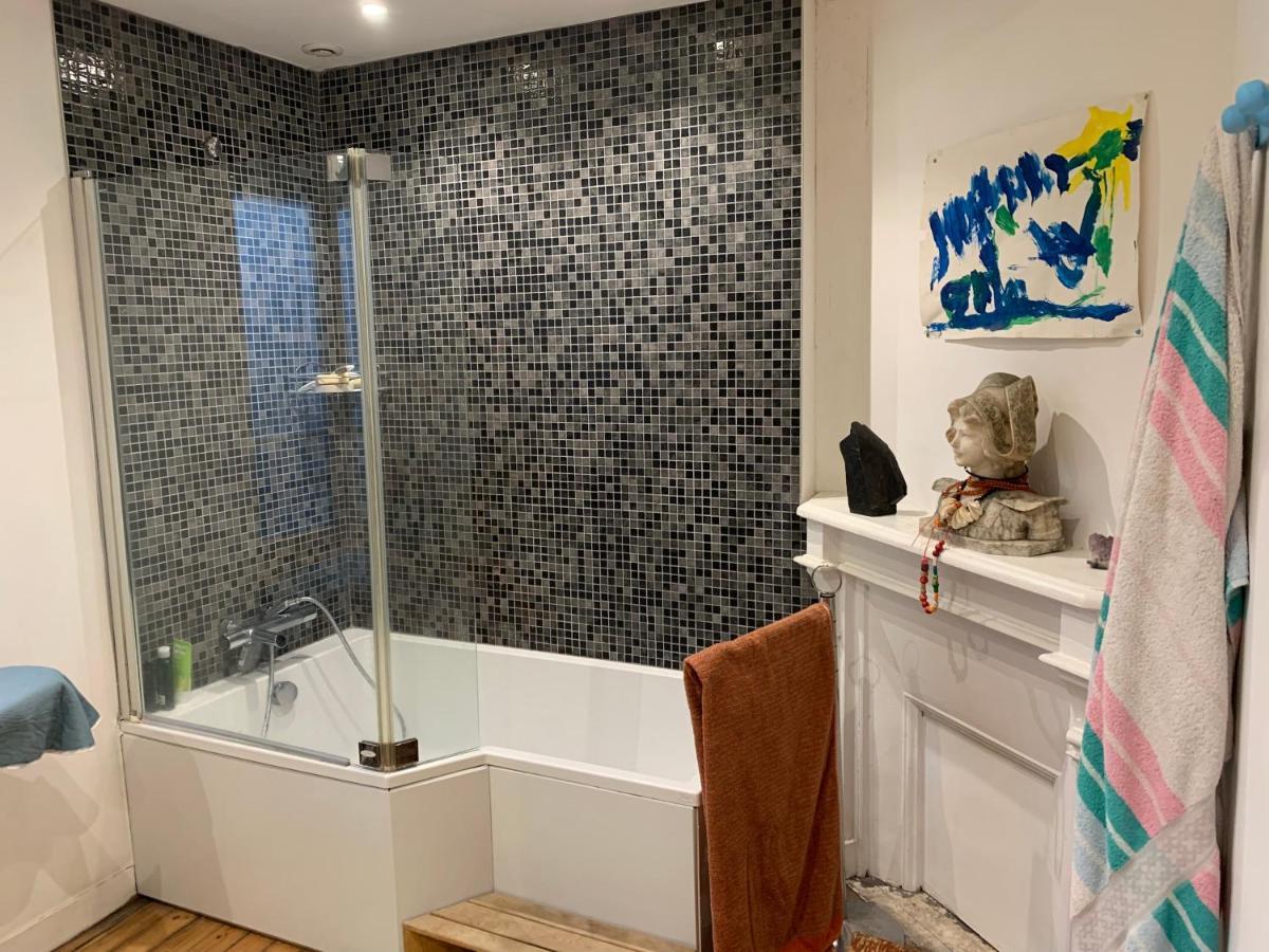 קמפר Auberge Du Finistere - Chambres Cosy A Louer - Bienvenus Chez Anne Votre Hote Et Chris Le Gardien- Proche Centre Ville Et Odet A Pieds מראה חיצוני תמונה